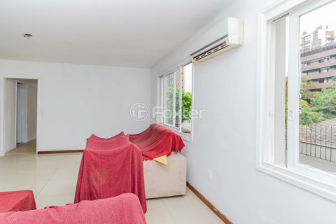 Image 4 - 917367