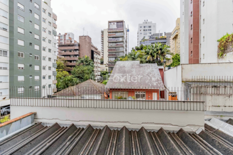 Image 13 - 917367