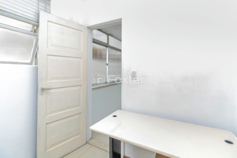 Image 31 - 917367