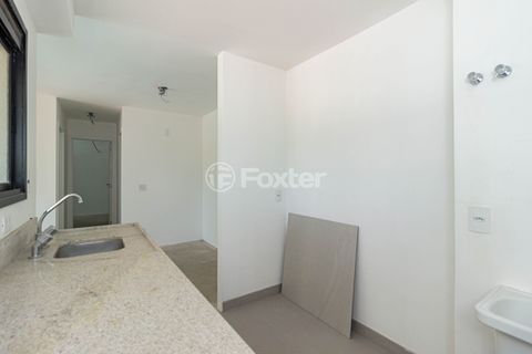 Image 29 - 917394