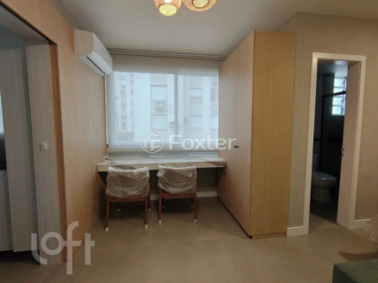 Image 4 - 917510