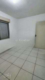 Image 6 - 917513