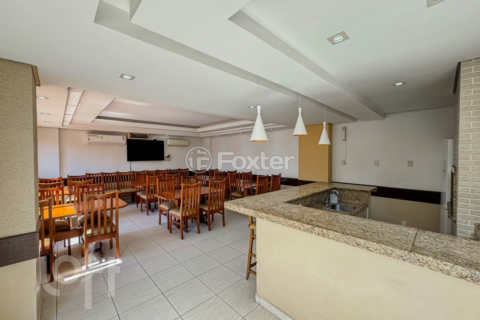 Image 31 - 917566