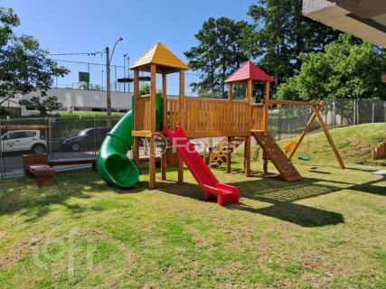 Image 3 - 917629