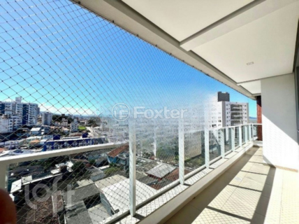 Image 7 - 917741