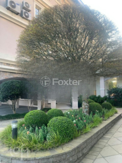 Image 44 - 917743