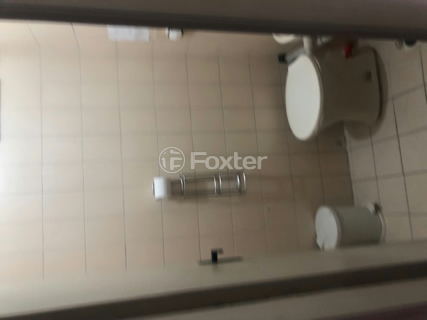 Image 6 - 917809