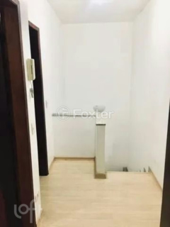 Image 3 - 917823