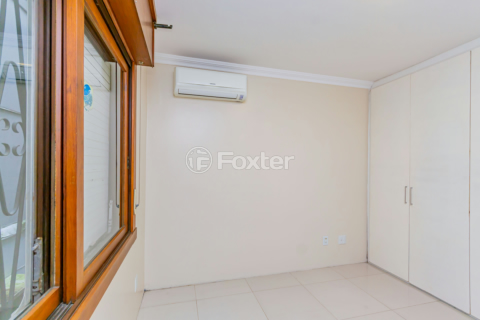 Image 8 - 917826