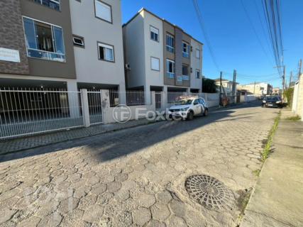 Image 1 - 917890