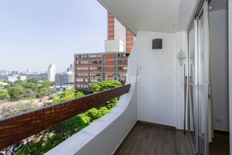 Image 6 - 917948