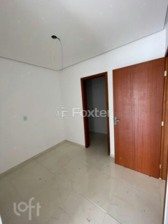 Image 8 - 917949