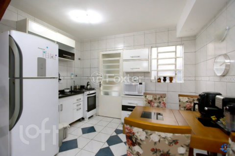 Image 6 - 917994