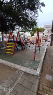 Image 3 - 918046