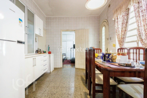 Image 7 - 918097