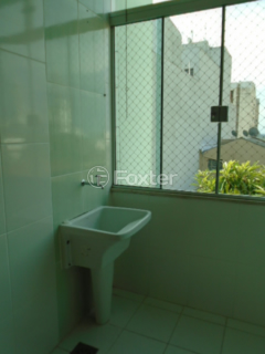 Image 7 - 918099