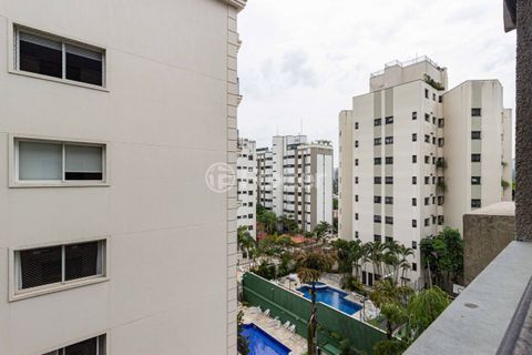 Image 13 - 918175