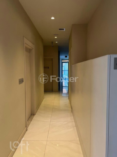 Image 34 - 918214