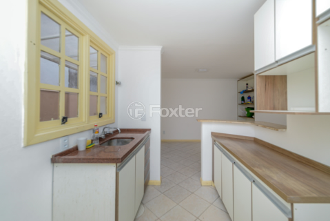 Image 31 - 918225