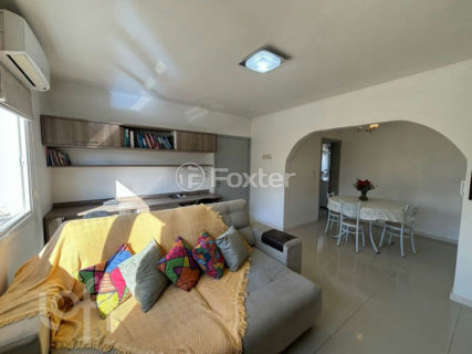 Image 21 - 918301