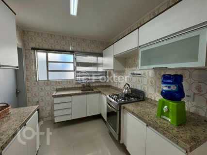 Image 7 - 918301