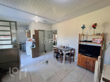Image 10 - 918307
