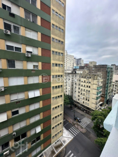 Image 1 - 918309