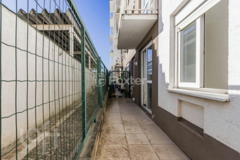 Image 3 - 918320