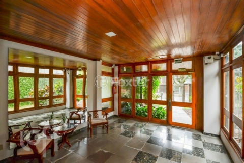 Image 33 - 918333