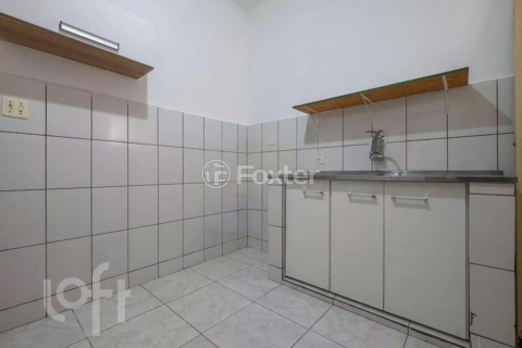 Image 5 - 918375