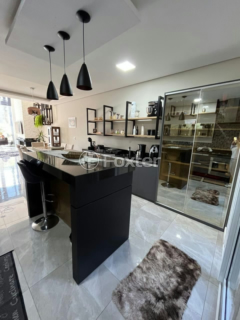 Image 3 - 918384