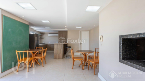 Image 32 - 918394