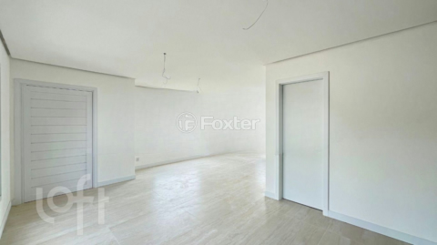 Image 3 - 918424