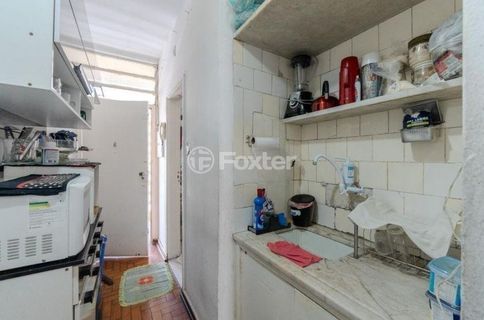Image 4 - 918428
