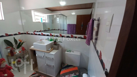 Image 4 - 918431