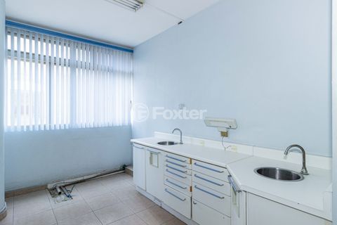 Image 6 - 918432