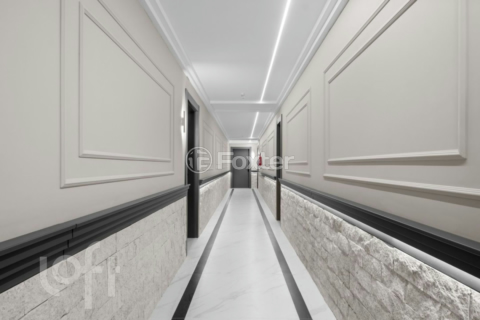 Image 21 - 918443