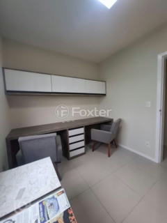 Image 30 - 918444