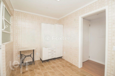 Image 4 - 918449
