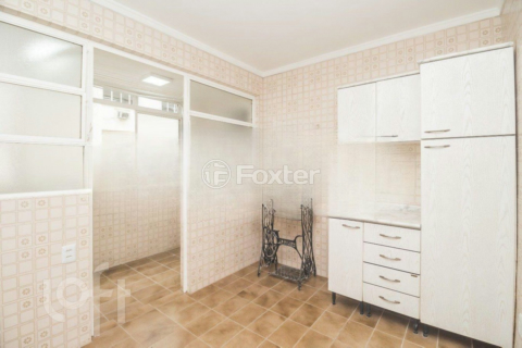 Image 3 - 918449