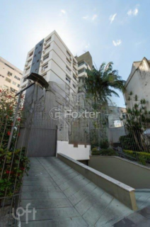 Image 7 - 918449