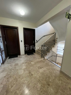 Image 16 - 918464