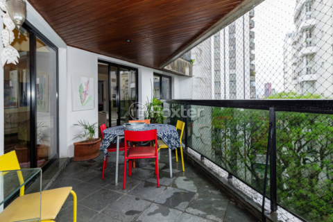 Image 5 - 918467