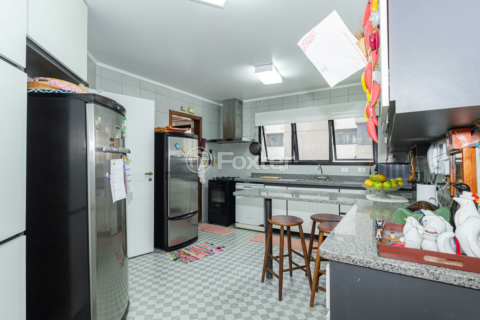 Image 39 - 918467