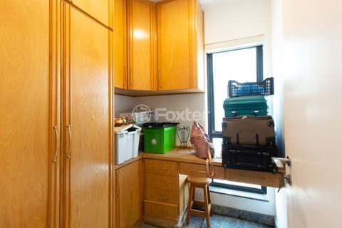 Image 34 - 918469