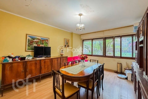 Image 3 - 918502
