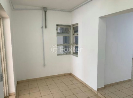 Image 8 - 918505