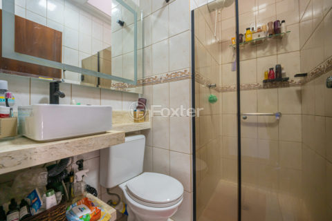 Image 12 - 918511