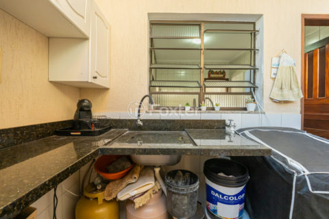 Image 30 - 918511