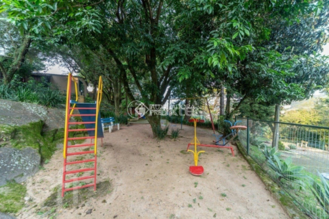 Image 34 - 918520